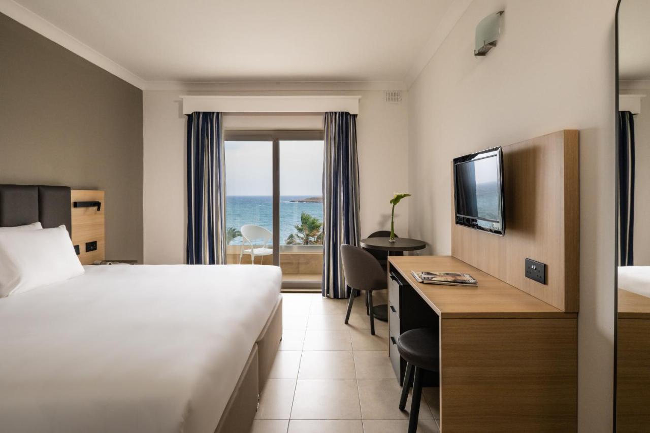 Qawra Palace Resort & Spa St. Paul's Bay Exterior photo