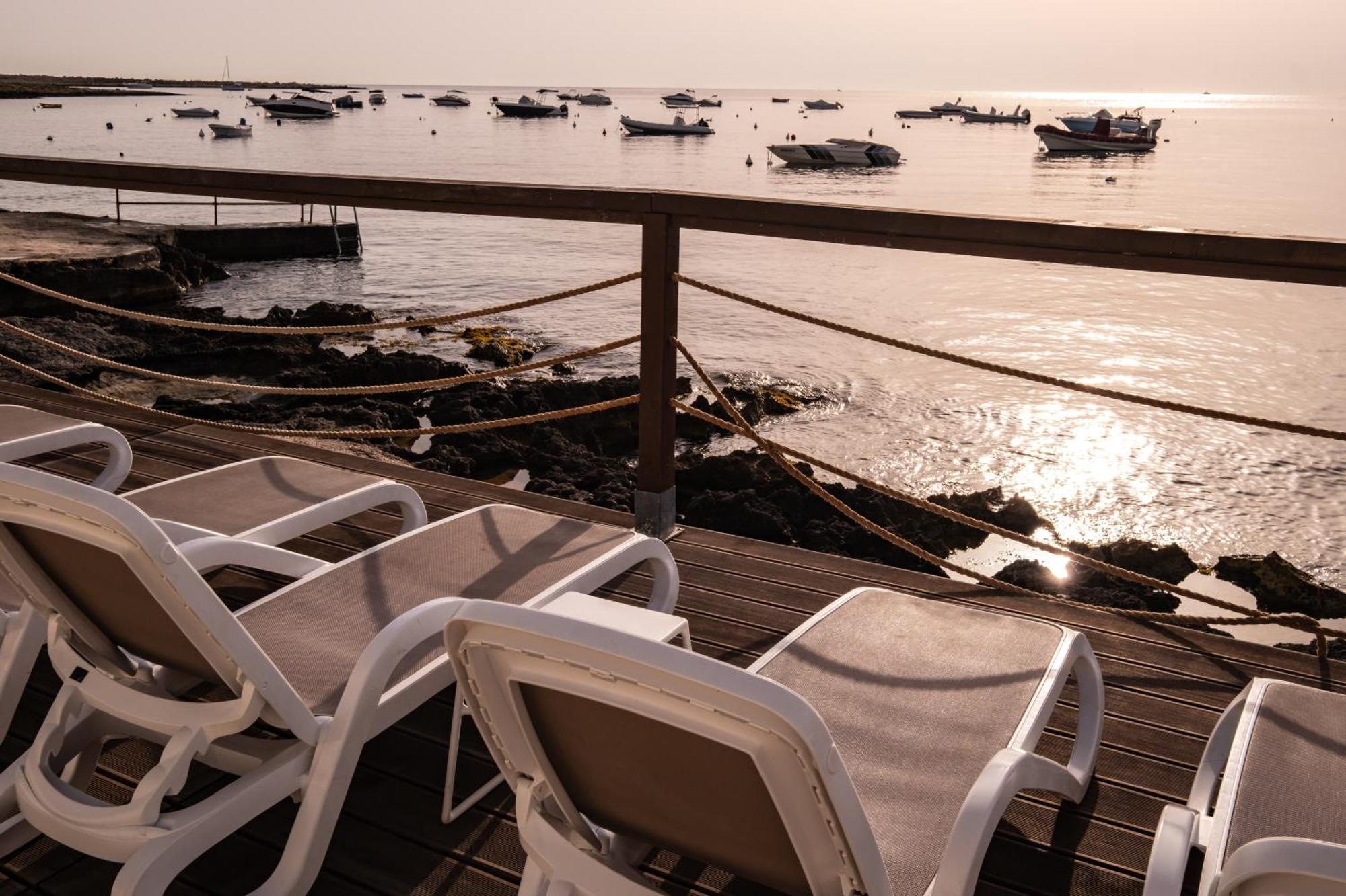 Qawra Palace Resort & Spa St. Paul's Bay Exterior photo