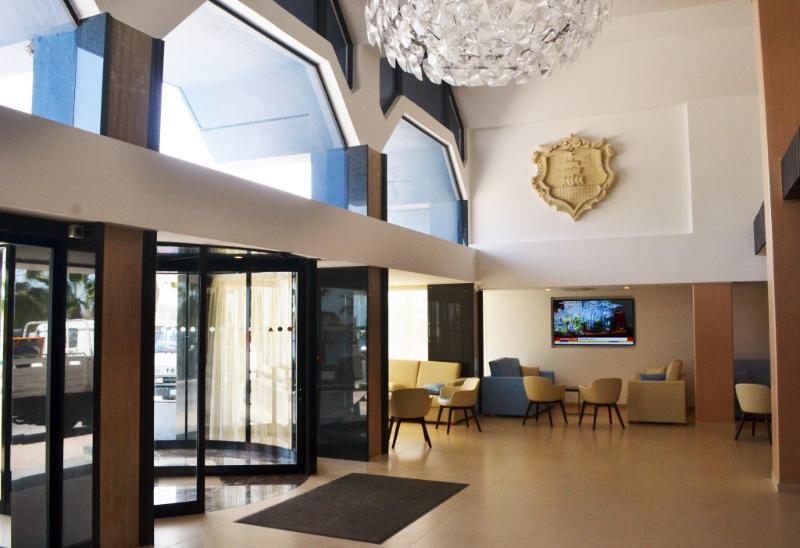 Qawra Palace Resort & Spa St. Paul's Bay Exterior photo